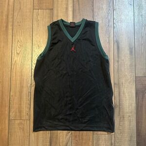 Y2K 2000s Jordan black and‎ green jersey size youth large 14-16